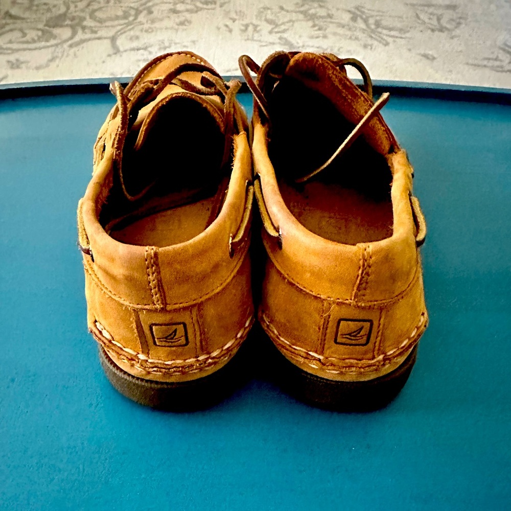 Men’s size 11.5 Sperry Classic Tan Leather Boat Shoes - Picture 4 of 5